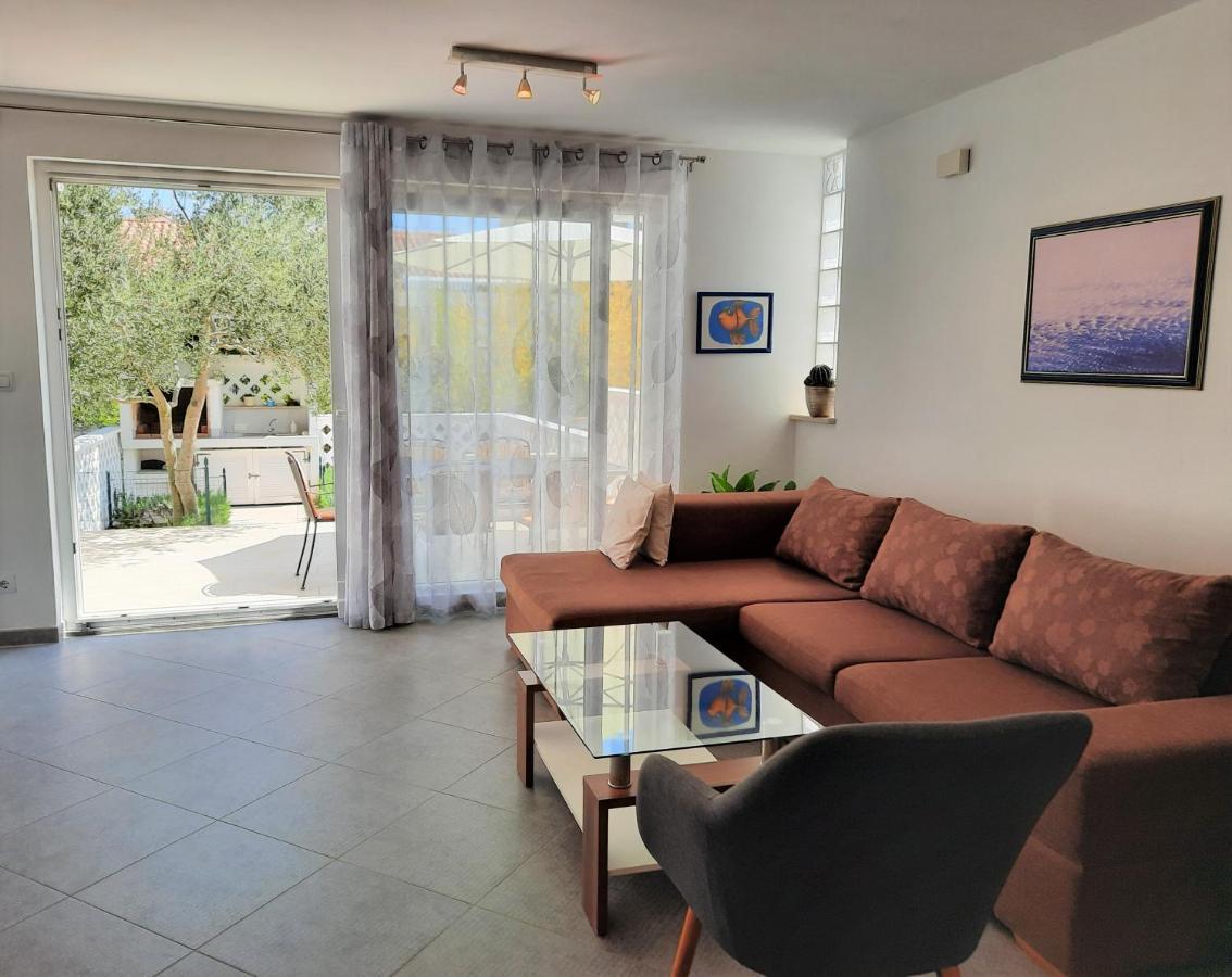 Apartment Mato Barbariga Εξωτερικό φωτογραφία