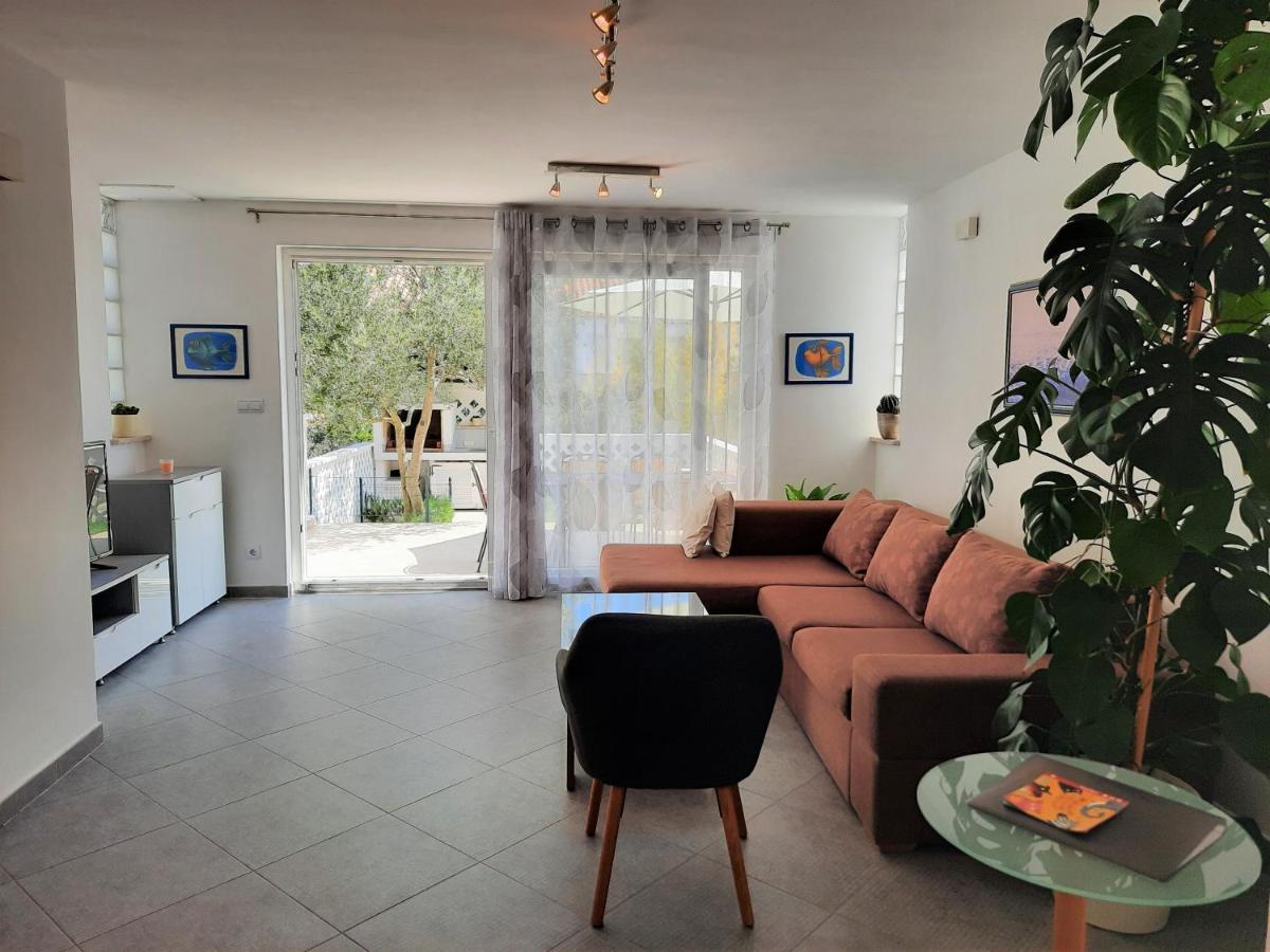 Apartment Mato Barbariga Εξωτερικό φωτογραφία