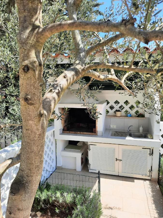 Apartment Mato Barbariga Εξωτερικό φωτογραφία