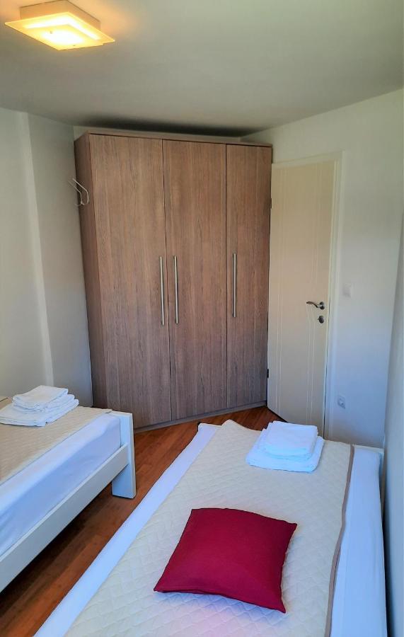 Apartment Mato Barbariga Εξωτερικό φωτογραφία
